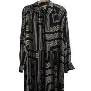 H and M black and white long sleeve dress (NWT)